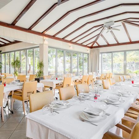 Rogac Rooms & Restaurant 오미스 외부 사진